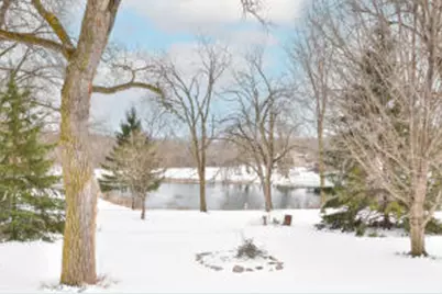 W210N11170  Mountbrooke Dr, Germantown, WI 53022 - Photo 1