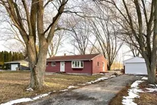 5131 106th St, Pleasant Prairie, WI 53158 - Photo 1