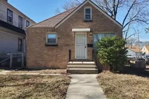 4623 N 38th St, Milwaukee, WI 53209 - Photo 1