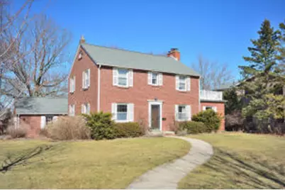 306  Highland Ave, Hartford, WI 53027 - Photo 1