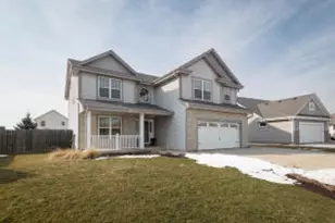558 Yosemite Ave, Hartford, WI 53027 - Photo 1