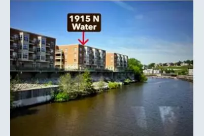 1915 N Water St, Milwaukee, WI 53202 - Photo 1