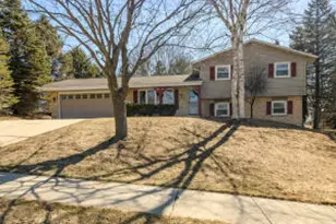 1423 Jefferson St, West Bend, WI 53090 - Photo 1