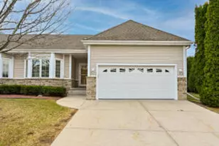 2409 Caribou Ln, Grafton, WI 53024 - Photo 1
