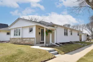 4859 N 105th St, Milwaukee, WI 53225 - Photo 1