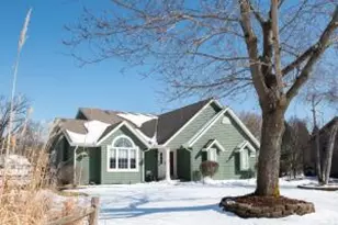 N29W22090 Kathryn Ct, Pewaukee, WI 53186 - Photo 1