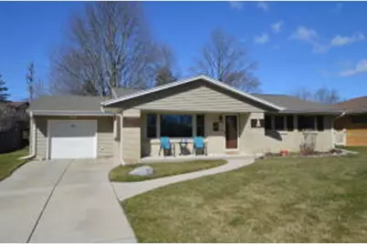 500  Parkway Dr, South Milwaukee, WI 53172 - Photo 1