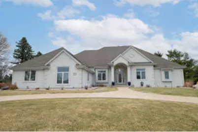 W226N3551  Wethersfield Rd, Pewaukee, WI 53072 - Photo 1