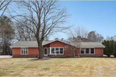 18215  Parish Dr, Brookfield, WI 53045 - Photo 1