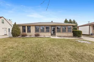 4842 S 26th St, Milwaukee, WI 53221 - Photo 1