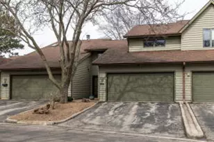 404 Gillette St, La Crosse, WI 54603 - Photo 1