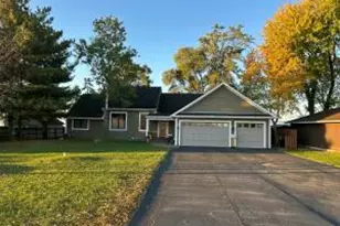W7627 County Rd ZB, Onalaska, WI 54650 - Photo 1