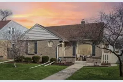 3042 N 88th St, Milwaukee, WI 53222 - Photo 1