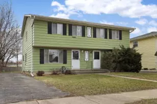1407 87th Pl, Kenosha, WI 53143 - Photo 1