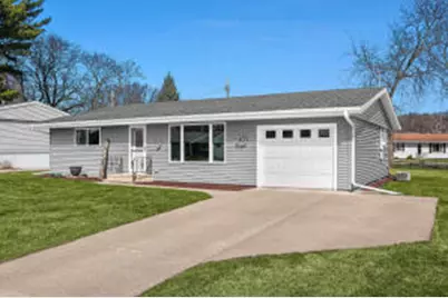 2923  29th Ct, La Crosse, WI 54601 - Photo 1