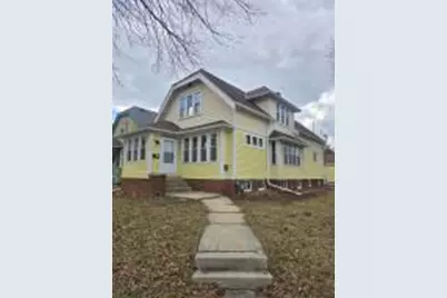3003 S 15th St, Milwaukee, WI 53215 - Photo 1