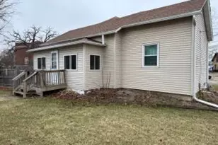 124 Fond du Lac St, Waupun, WI 53963 - Photo 1