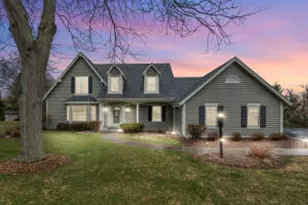 1925 Field Cliffe Dr, Richfield, WI 53076 - Photo 1