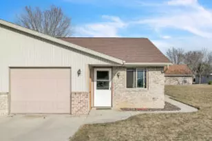 1506 Mason St, New Holstein, WI 53061 - Photo 1