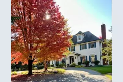 936  Willow Ct, Cedarburg, WI 53012 - Photo 1