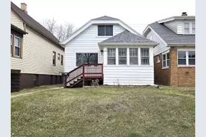 5207 S Lake Dr, Cudahy, WI 53110 - Photo 1