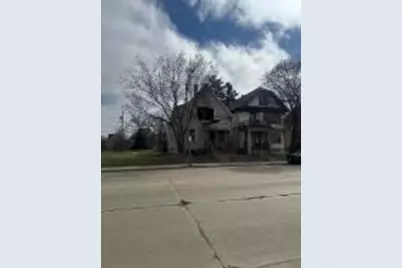 2162 N 35th St, Milwaukee, WI 53208 - Photo 1