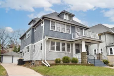 6633 W Lloyd St #35, Wauwatosa, WI 53213 - Photo 1