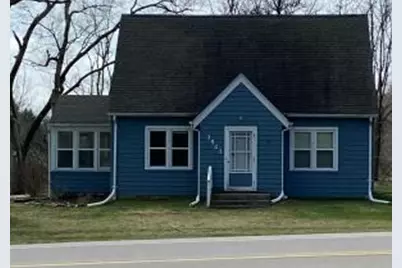 3527 S Racine Ave, New Berlin, WI 53146 - Photo 1