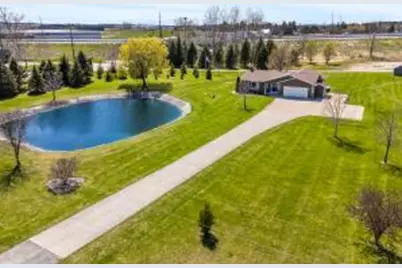 1230 S Parkview Rd, Manitowoc Rapids, WI 54220 - Photo 1