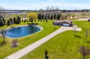 1230 S Park View Rd, Manitowoc Rapids, WI 54220 - Photo 1