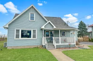 538 Garland St, West Salem, WI 54669 - Photo 1