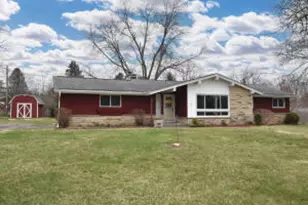 2821 Chancery Ln, Waukesha, WI 53188 - Photo 1