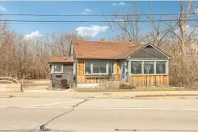 4510 W Loomis Rd, Greenfield, WI 53220 - Photo 1