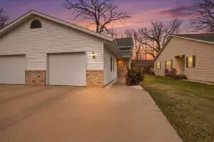 492 Park Pl, Kewaskum, WI 53040 - Photo 1