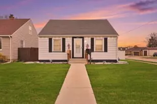 5811 39th Ave, Kenosha, WI 53144 - Photo 1