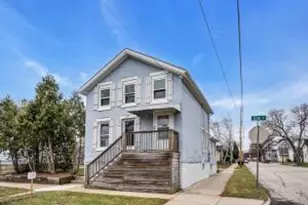 1240 Erie St, Racine, WI 53402 - Photo 1