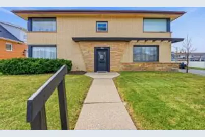 5633 W Oklahoma Ave, Milwaukee, WI 53219 - Photo 1
