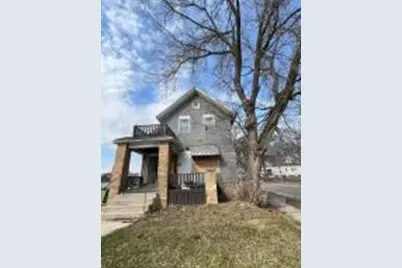2450 W Keefe Ave #2452, Milwaukee, WI 53206 - Photo 1