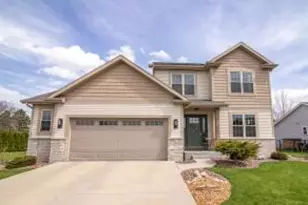 501 Pine Hollow Pl, Watertown, WI 53094 - Photo 1