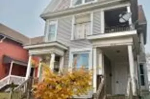 2024 W Pierce St, Milwaukee, WI 53204 - Photo 1