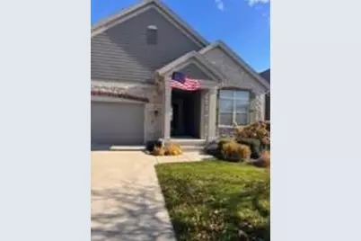 W179N11540  Blackstone Cir, Germantown, WI 53022 - Photo 1