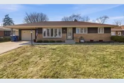 919 N Stanford St, Port Washington, WI 53074 - Photo 1