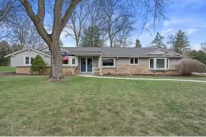 17505  Azure Ln, Brookfield, WI 53045 - Photo 1