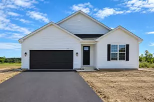 413 Kensington Ct, Williams Bay, WI 53191 - Photo 1