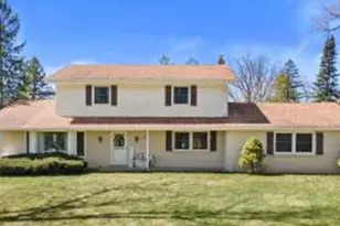 W170S7011 Southern Dr, Muskego, WI 53150 - Photo 1