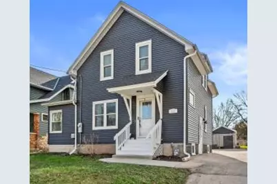 625 N Main St, Hartford, WI 53027 - Photo 1