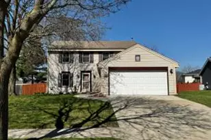 1615 Haymarket Rd, Waukesha, WI 53189 - Photo 1
