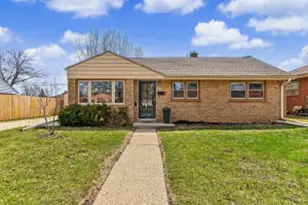 3923 E Iona Terrace, Cudahy, WI 53110 - Photo 1