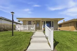 5707 N 72nd St, Milwaukee, WI 53218 - Photo 1