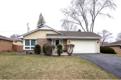 4641 N 109th St, Wauwatosa, WI 53225 - Photo 1